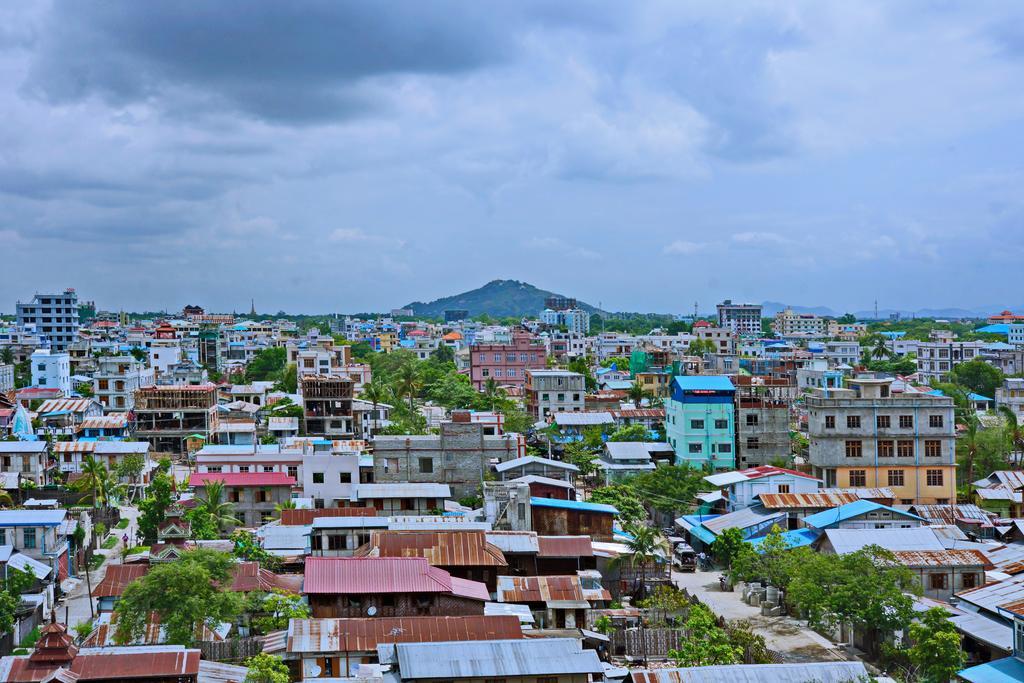 Hotel Dingar Mandalay Exterior photo