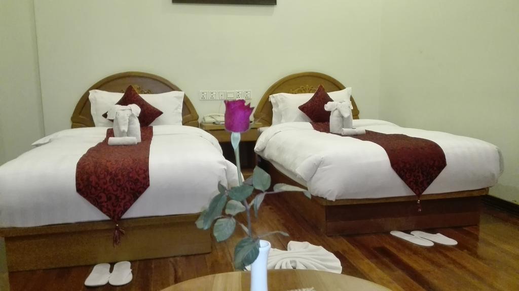 Hotel Dingar Mandalay Exterior photo