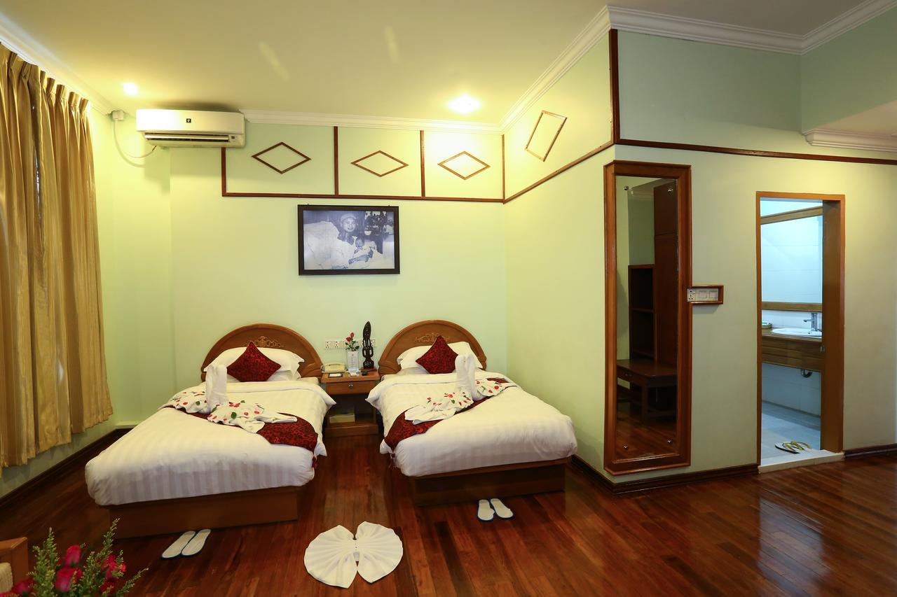 Hotel Dingar Mandalay Exterior photo